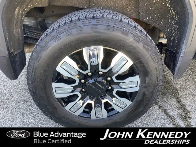 Used 2025 GMC Sierra 2500 Denali w/ Denali Reserve Package AWD/4WD image 32