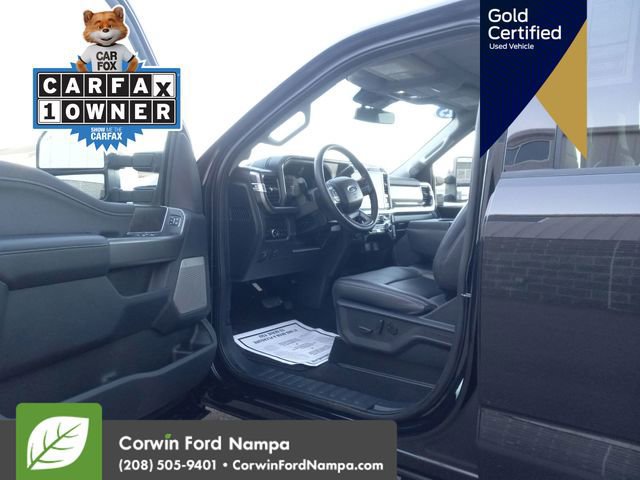 Certified 2025 Ford F350 Lariat w/ Camper Package image 11