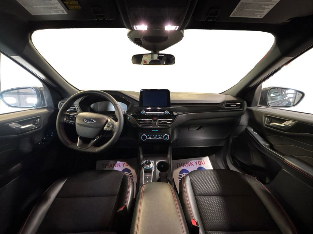 Certified 2025 Ford Escape ST-Line image 30