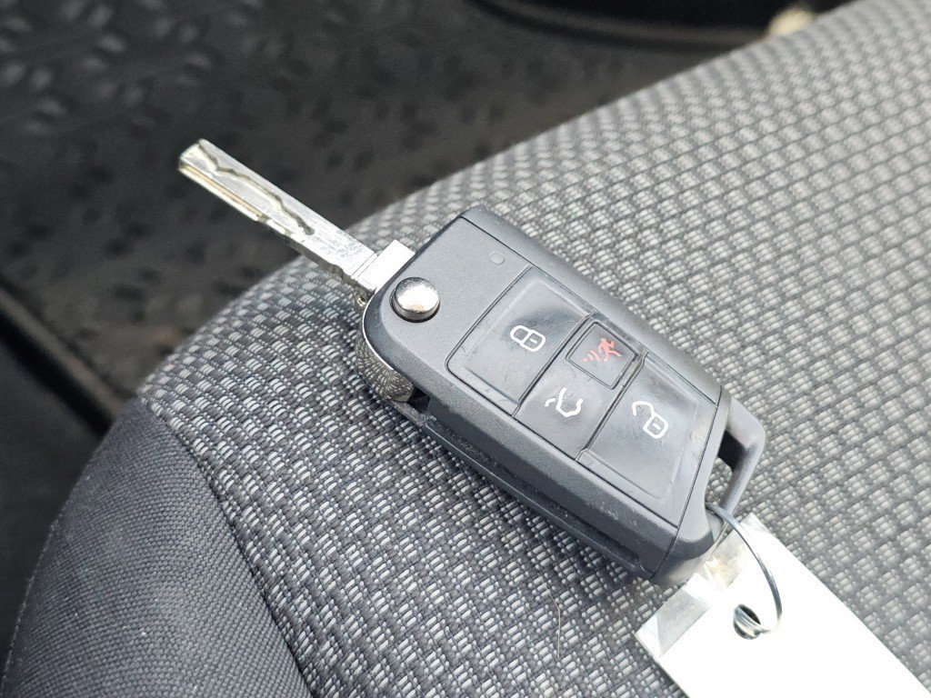 Used 2020 Volkswagen Jetta S w/ Driver Assistance Package FWD image 32