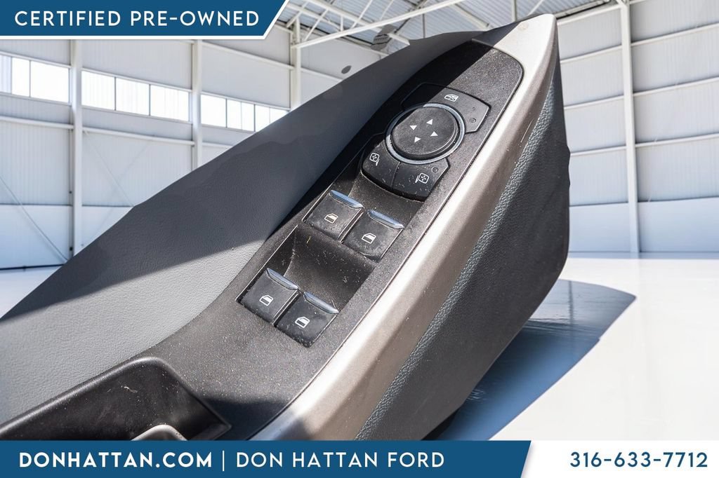 Certified 2023 Ford Explorer XLT w/ Equipment Group 202A AWD/4WD image 16