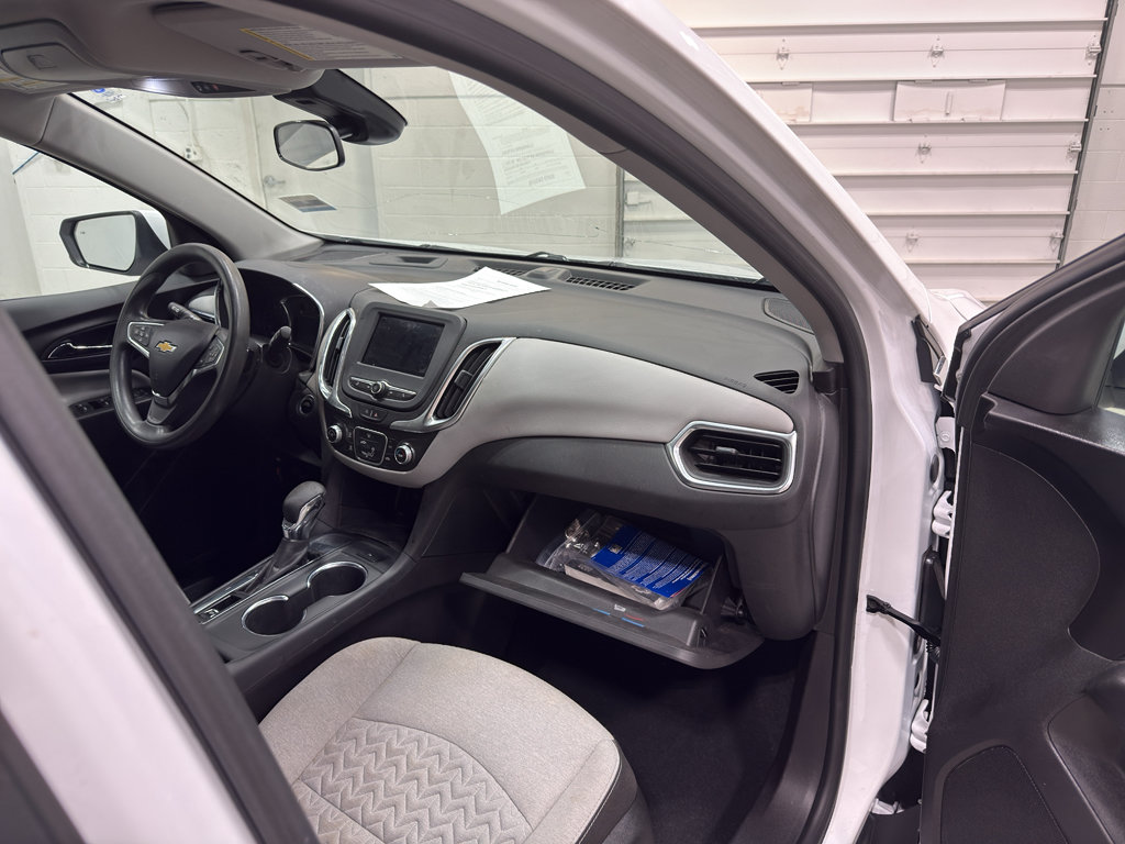 Used 2024 Chevrolet Equinox LT FWD image 21