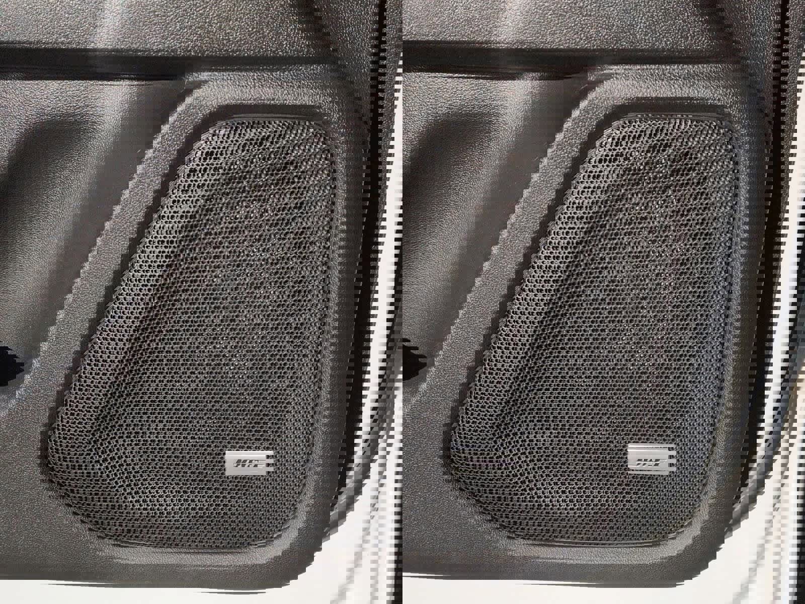 Used 2022 GMC Terrain SLT w/ Infotainment Package II image 31