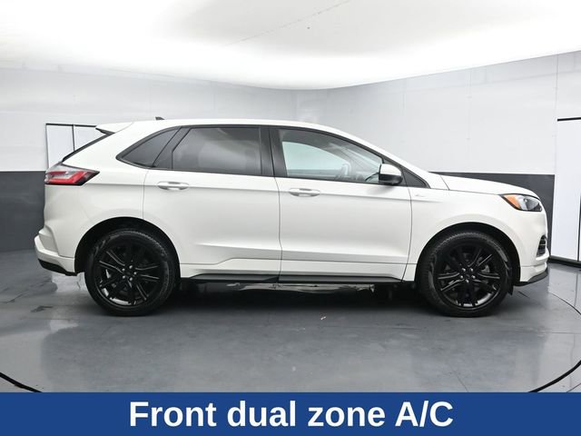 Certified 2024 Ford Edge ST-Line w/ Class II Trailer Tow Package AWD/4WD image 13