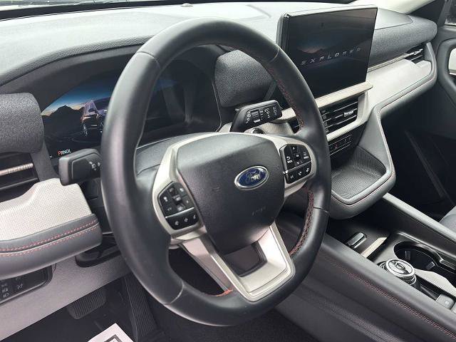 Certified 2025 Ford Explorer Active AWD/4WD image 13