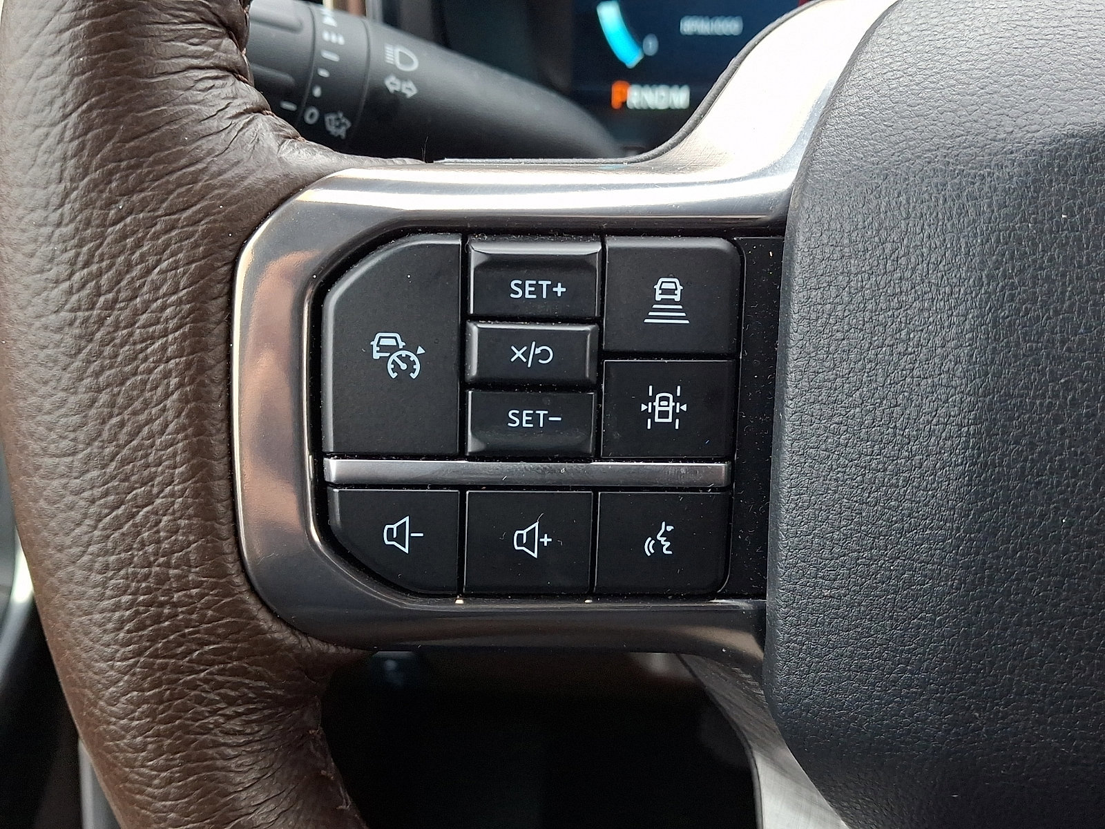 Certified 2025 Ford F450 King Ranch w/ Chrome Package image 27