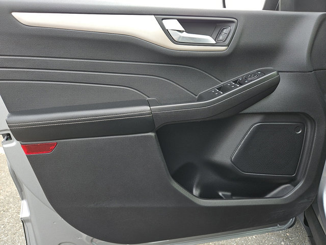 Certified 2022 Ford Escape SEL image 20