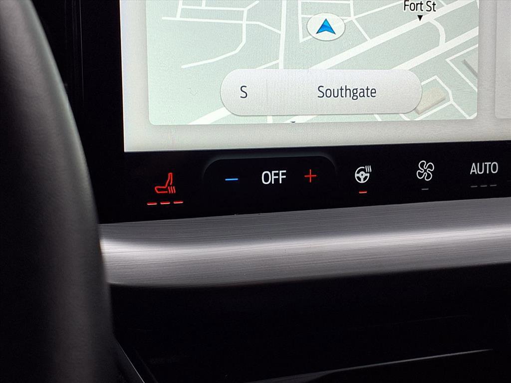 Certified 2023 Ford Escape Platinum image 8