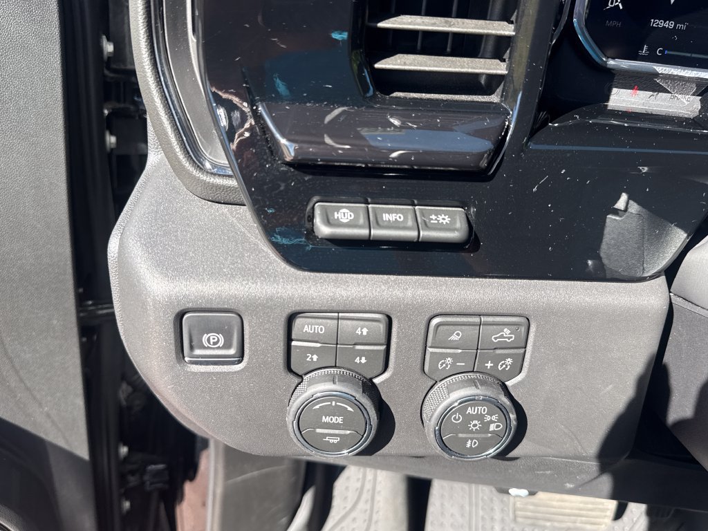 Used 2026 Chevrolet Silverado 1500 ZR2 AWD/4WD image 14
