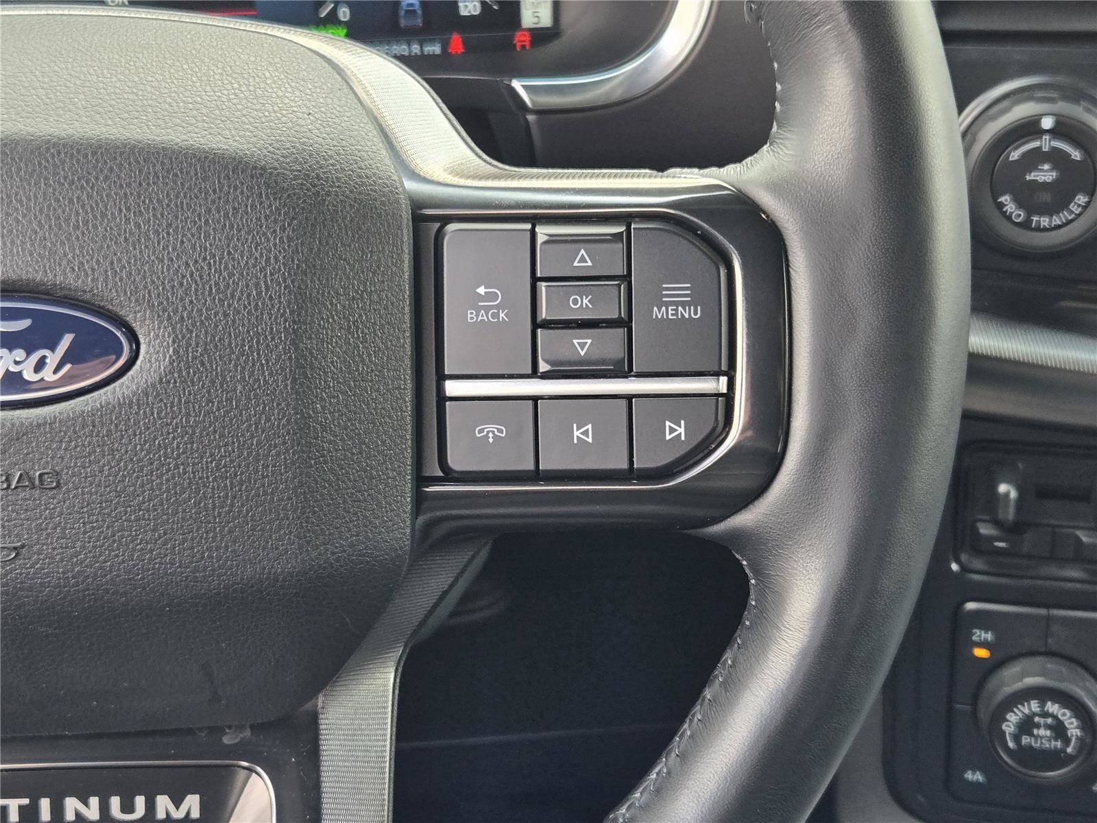 Certified 2025 Ford F150 Platinum w/ FX4 Off-Road Package AWD/4WD image 28