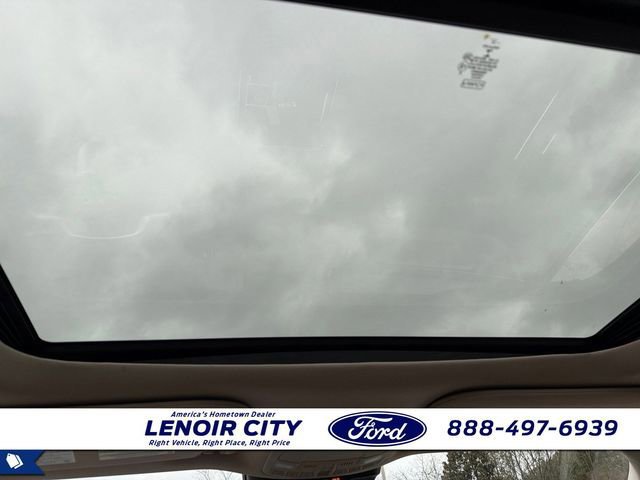 Certified 2023 Ford Expedition Limited image 17