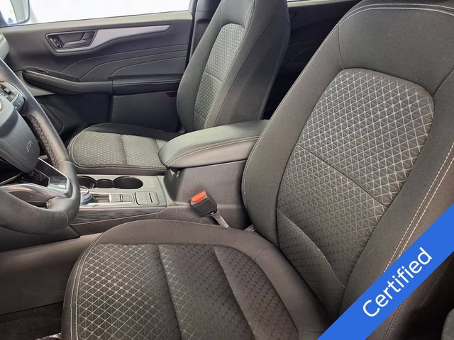 Certified 2024 Ford Escape Active AWD/4WD image 3