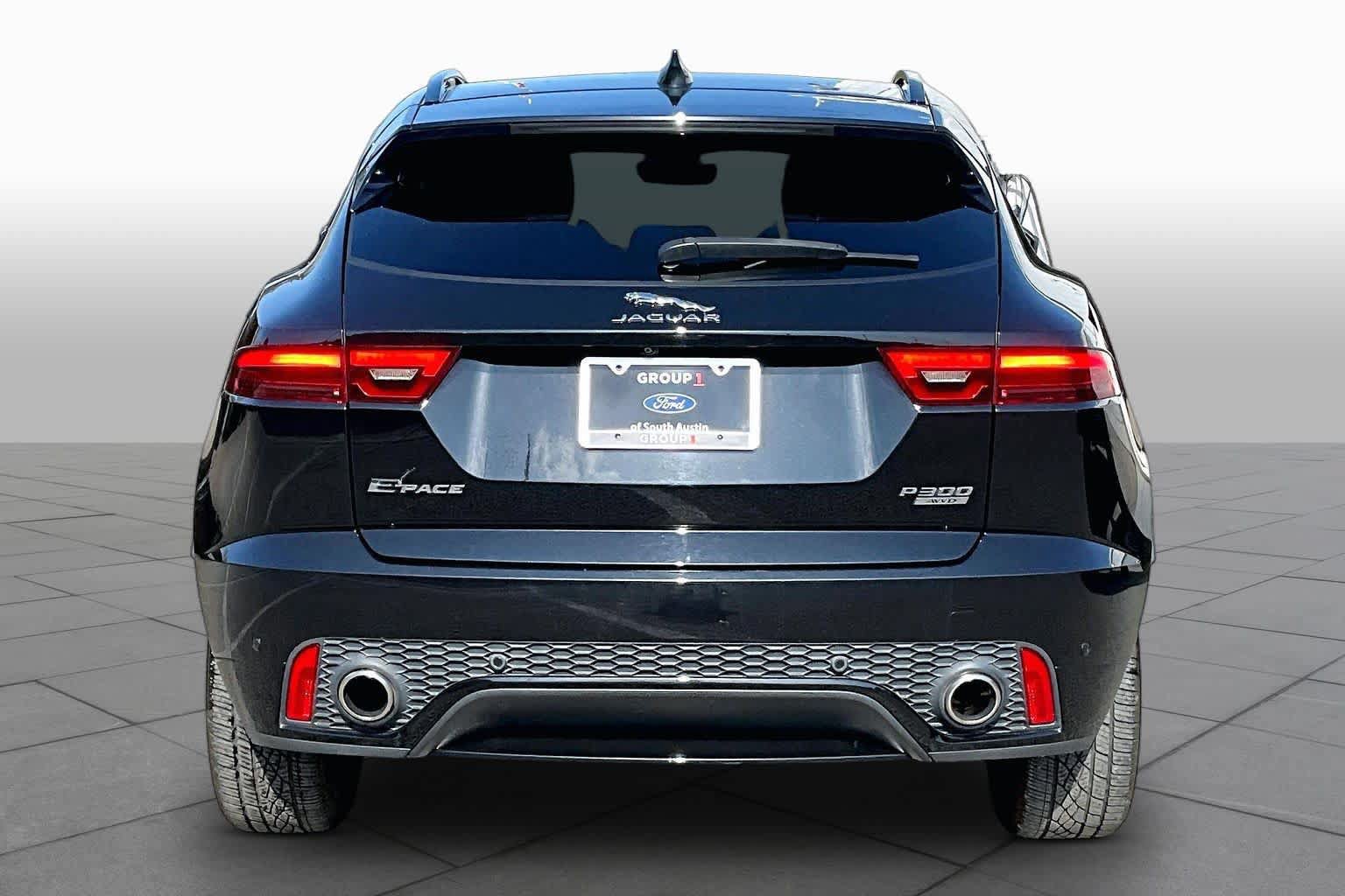 Used 2019 Jaguar E-PACE R-Dynamic SE AWD/4WD image 4