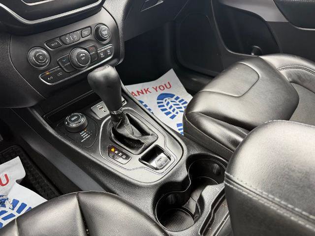 Used 2019 Jeep Cherokee Latitude Plus w/ Cold Weather Group image 20