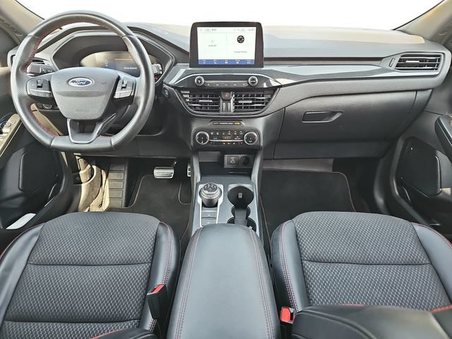 Certified 2023 Ford Escape ST-Line w/ Cold Weather Package FWD image 9