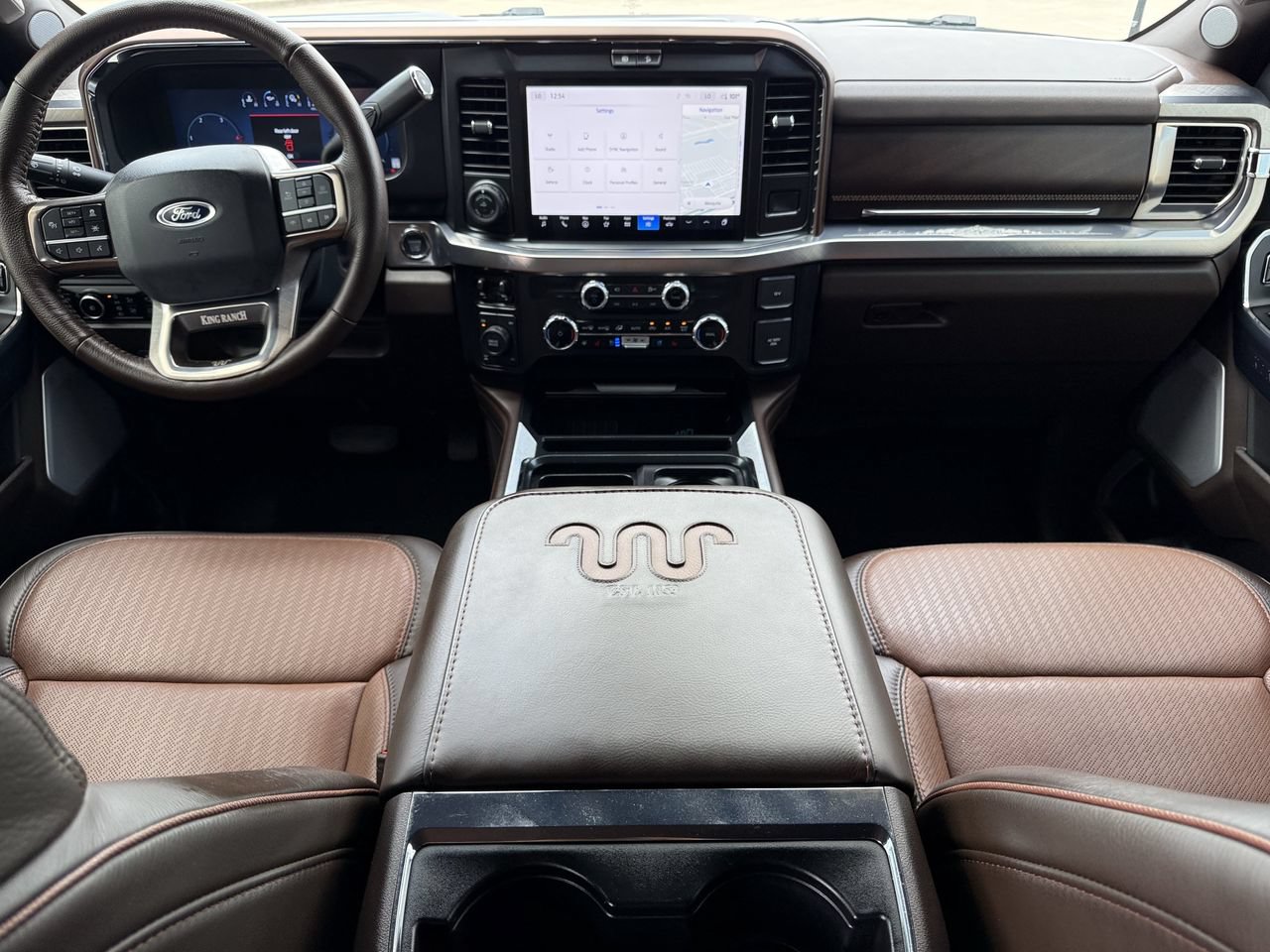 Certified 2025 Ford F250 King Ranch w/ FX4 Off-Road Package AWD/4WD image 10