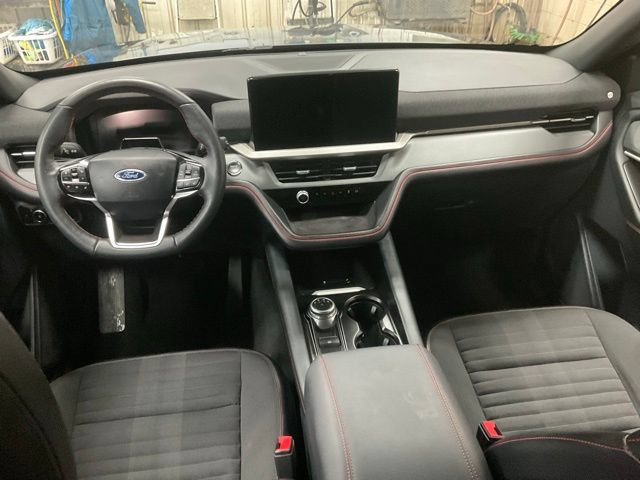 Certified 2025 Ford Explorer ST-Line w/ ST-Line Street Pack AWD/4WD image 9
