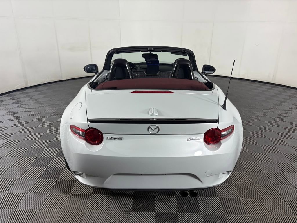 Used 2018 MAZDA MX-5 Miata Club image 35