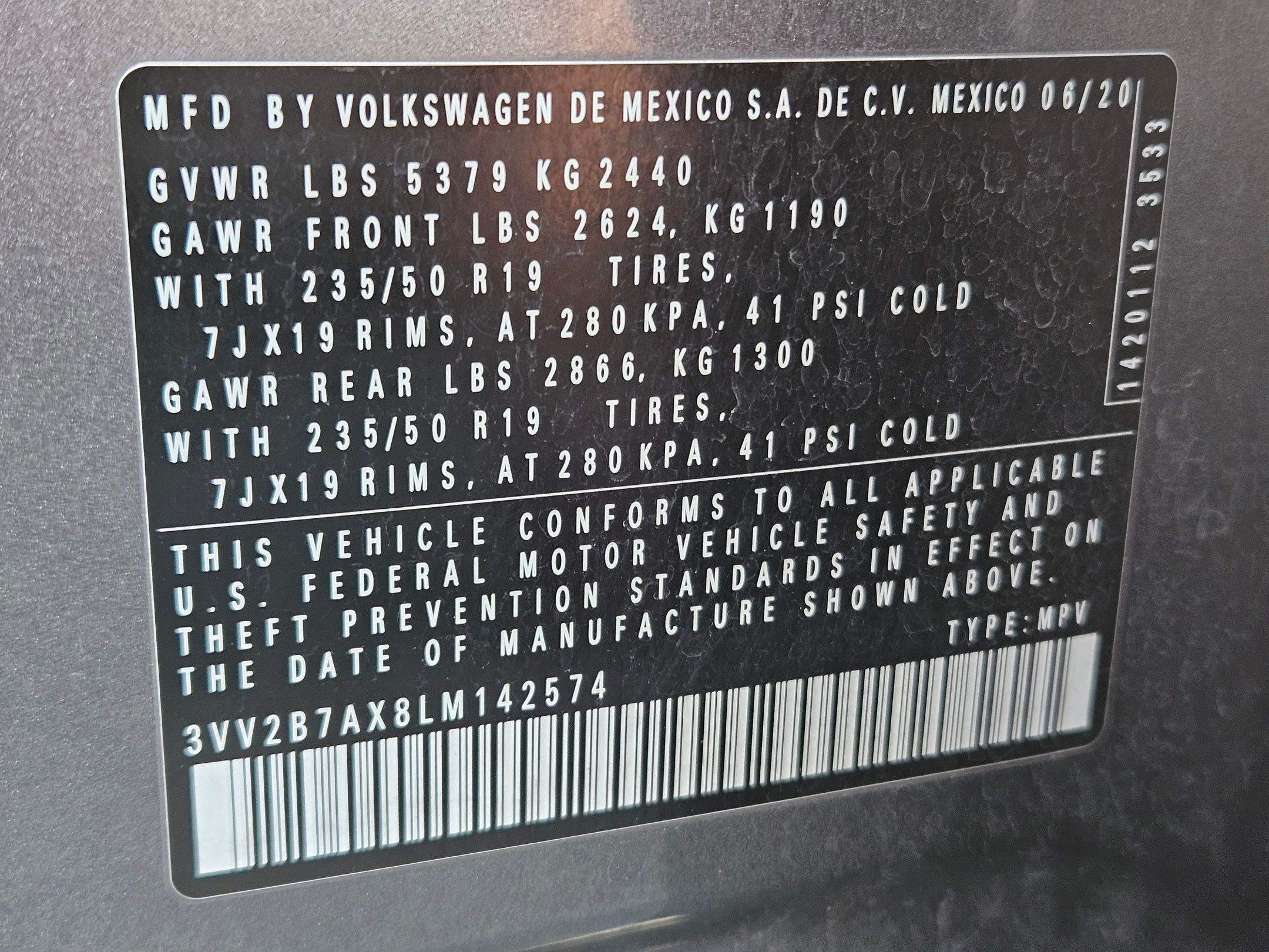 Used 2020 Volkswagen Tiguan SEL w/ 3rd Row Seat Package AWD/4WD image 36