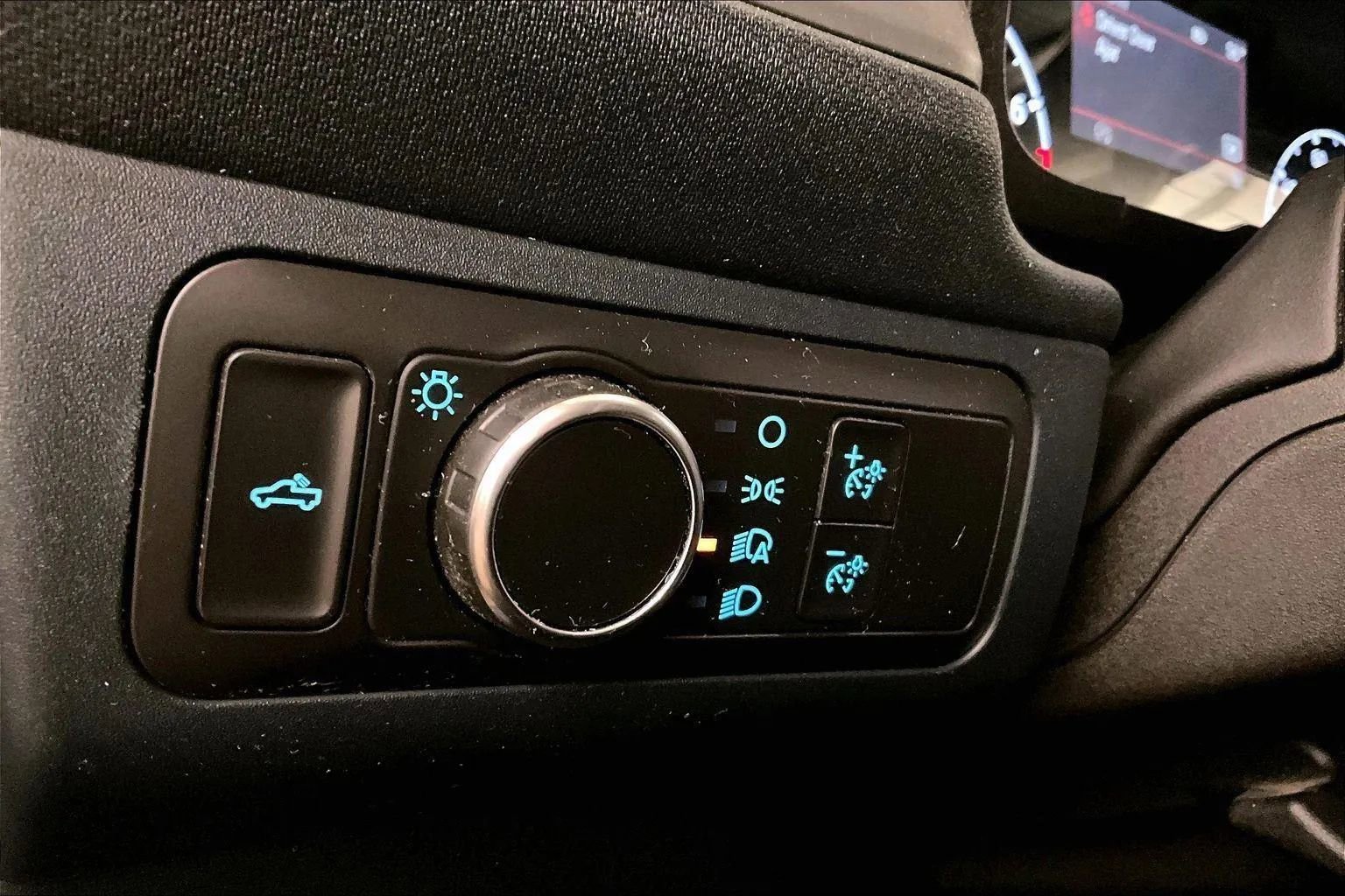 Certified 2022 Ford Maverick XL w/ Equipment Group 100A Standard image 30