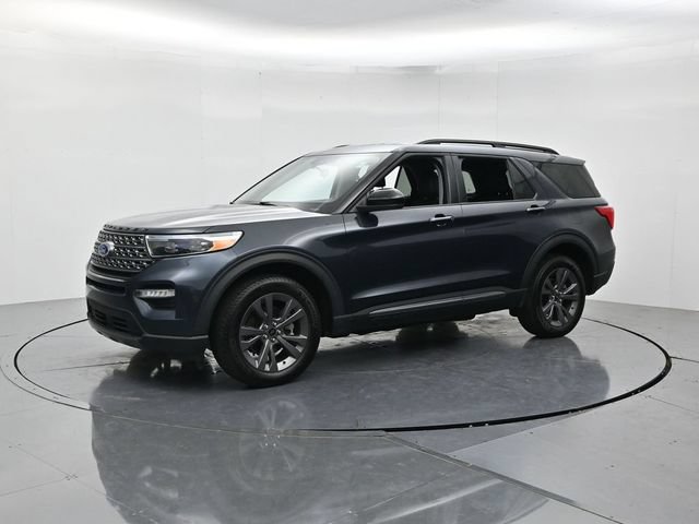 Certified 2024 Ford Explorer XLT w/ Equipment Group 202A AWD/4WD image 6