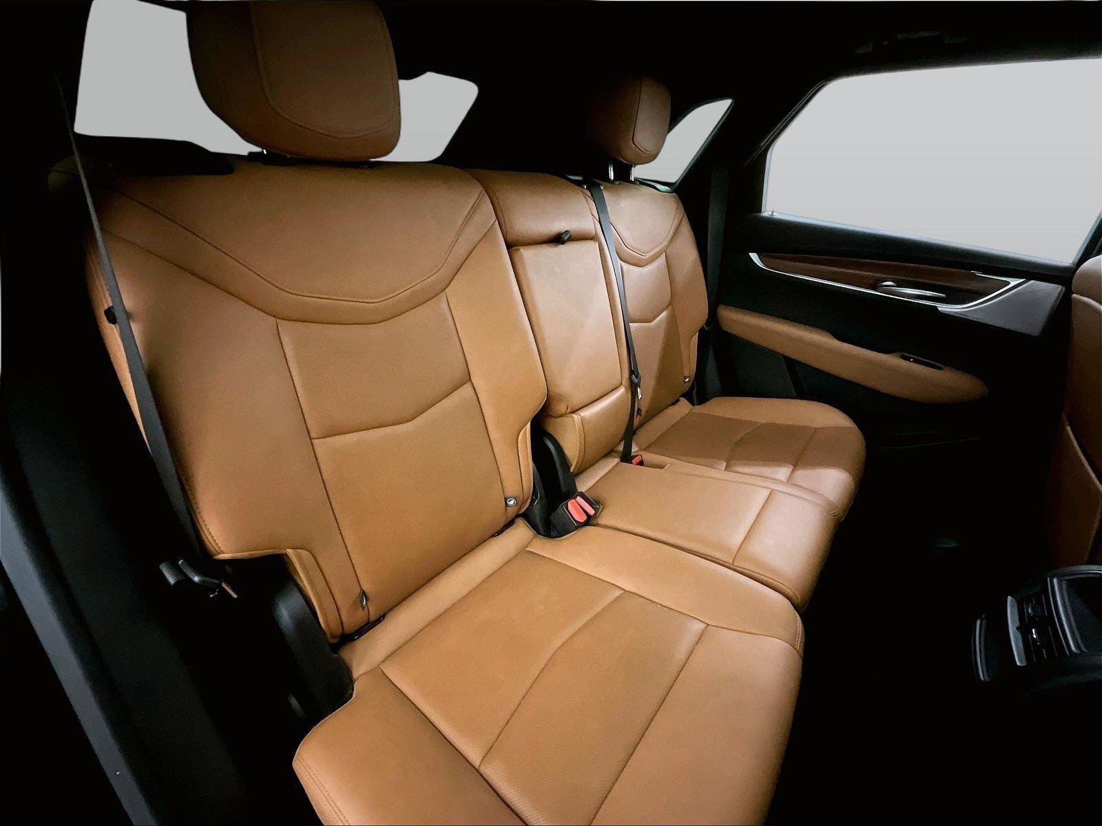 Used 2021 Cadillac XT5 Premium Luxury AWD/4WD image 26