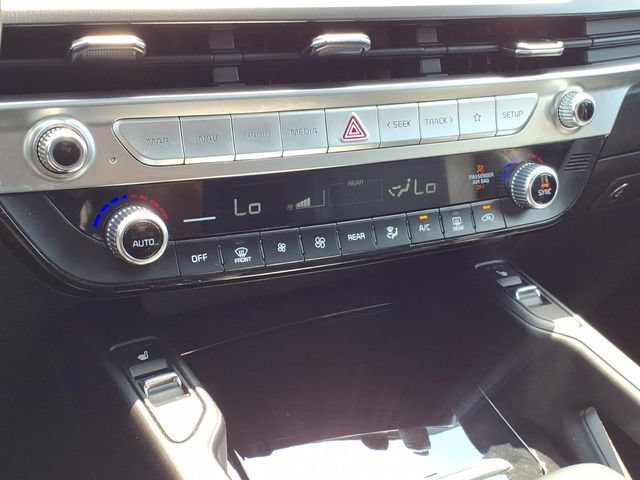 Used 2025 Kia Telluride S AWD/4WD image 28