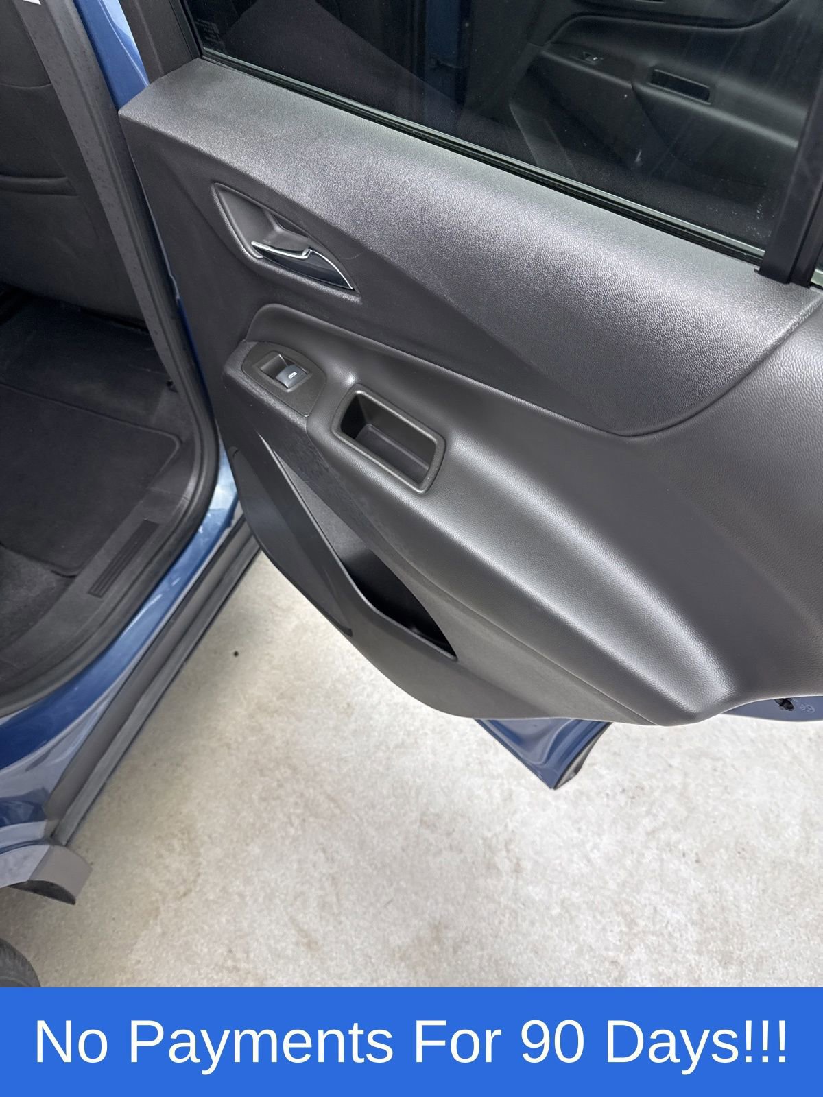 Used 2024 Chevrolet Equinox LT image 35