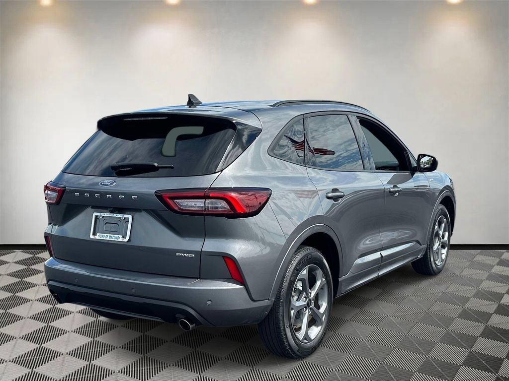 Certified 2024 Ford Escape ST-Line w/ Tech Pack #1 AWD/4WD image 4