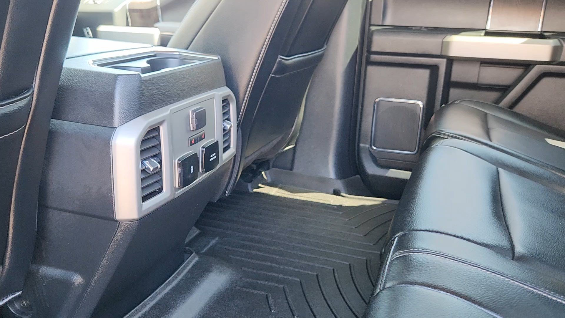 Certified 2021 Ford F250 Lariat AWD/4WD image 32