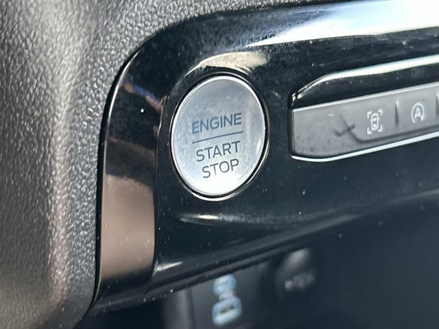 Certified 2023 Ford Escape ST-Line w/ Tech Pack #1 AWD/4WD image 36