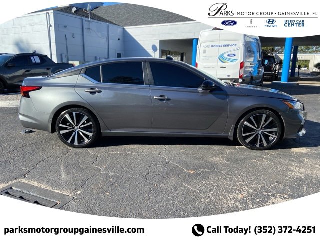 Used 2022 Nissan Altima 2.0 SR image 3