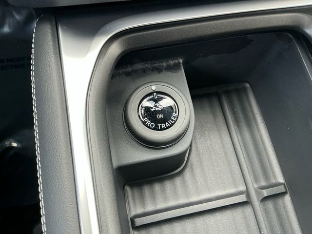 Certified 2026 Ford Expedition Platinum w/ Stealth Appearance Package image 24