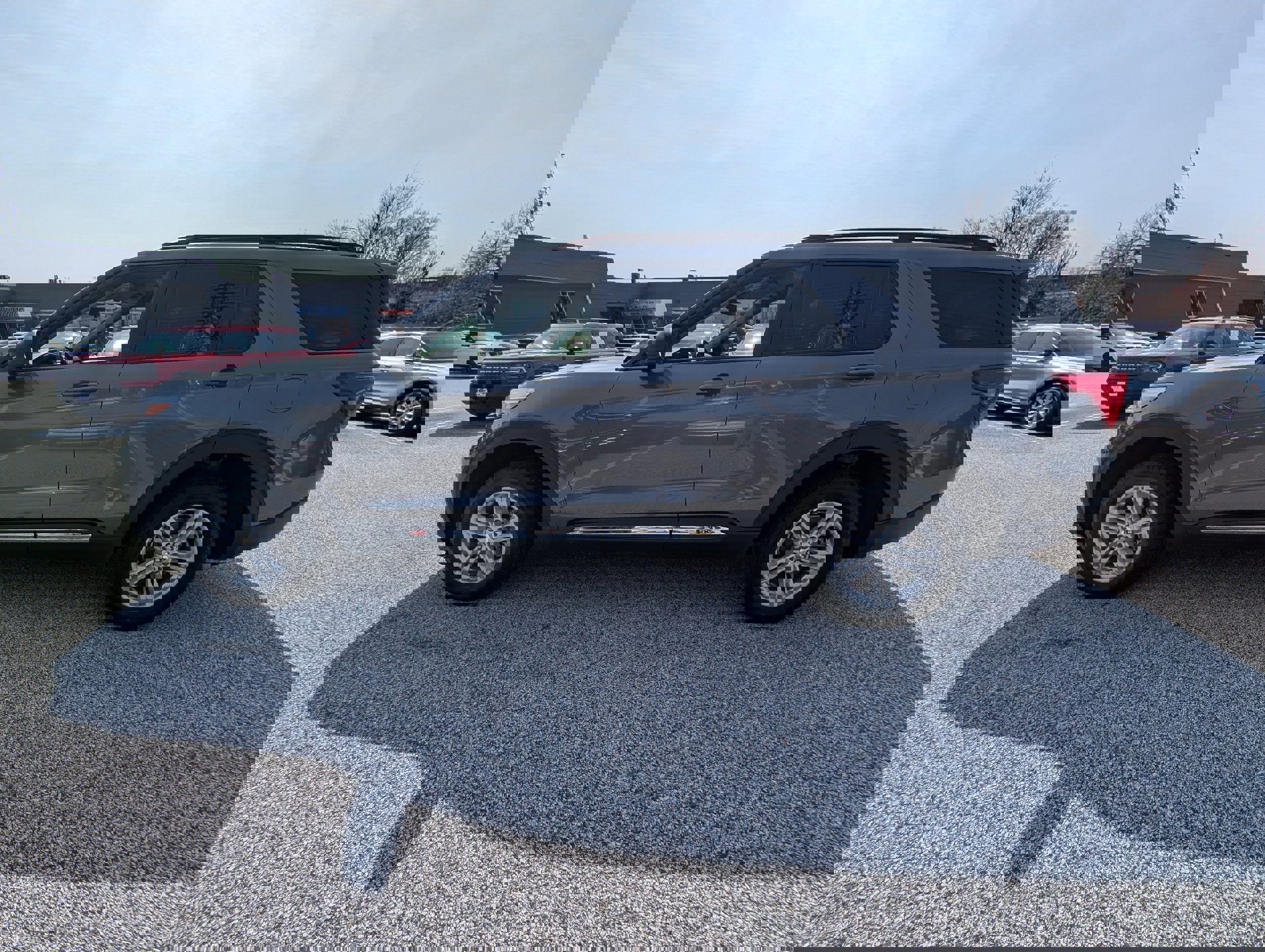 Certified 2023 Ford Explorer XLT w/ Equipment Group 202A image 3