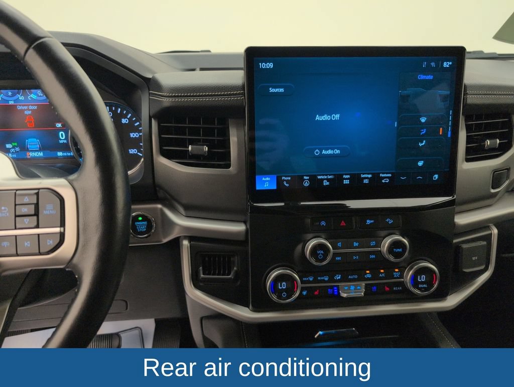 Certified 2024 Ford Expedition XLT AWD/4WD image 18