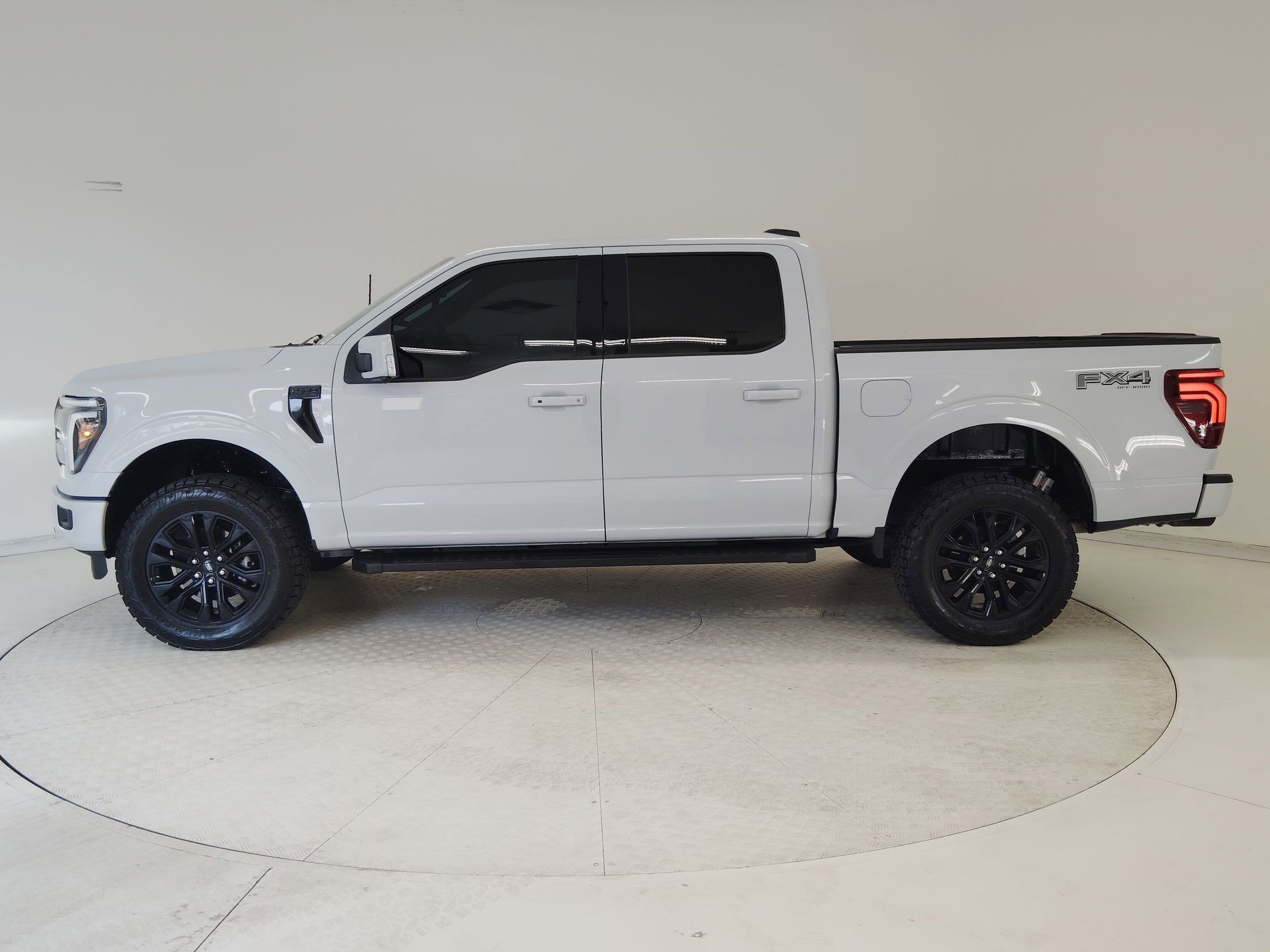 Certified 2025 Ford F150 Lariat w/ Equipment Group 501A Mid image 2