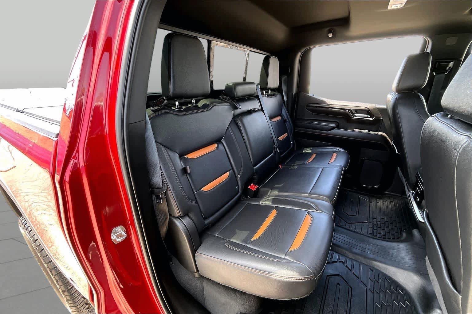 Used 2022 GMC Sierra 1500 AT4 w/ AT4 Premium Package AWD/4WD image 19