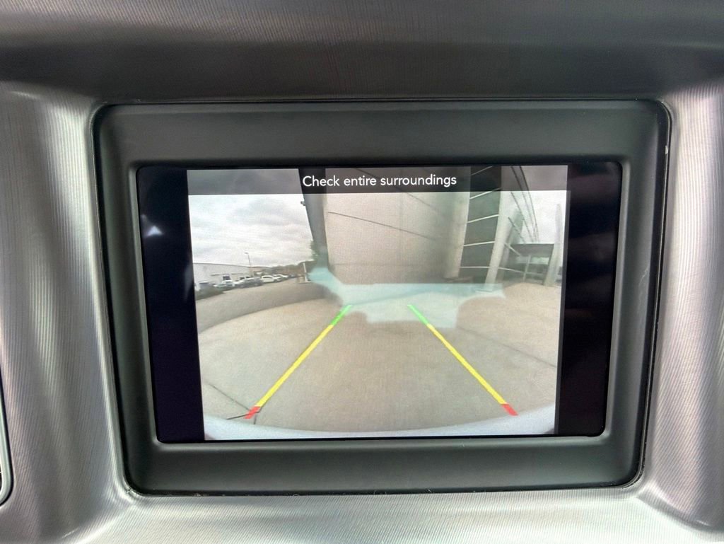 Used 2019 Dodge Charger SXT RWD image 21