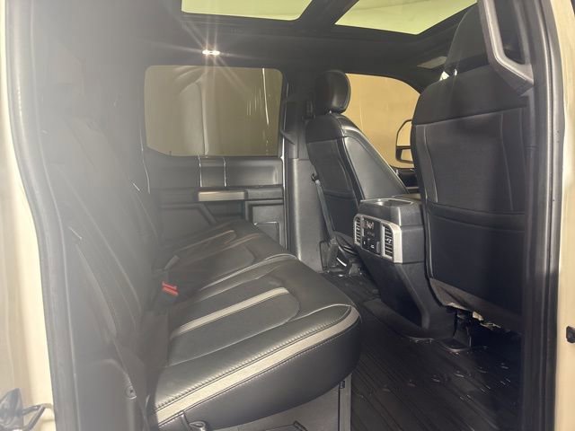 Certified 2019 Ford F350 Platinum w/ Platinum Ultimate Package AWD/4WD image 9