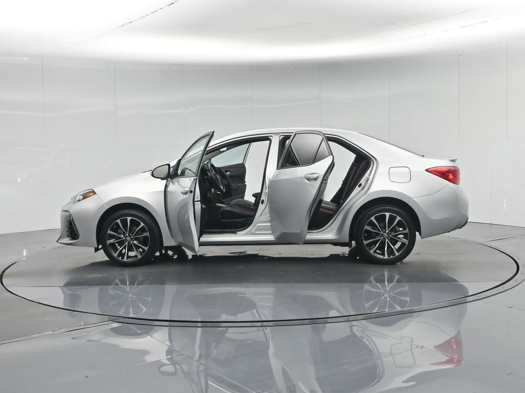 Used 2017 Toyota Corolla SE w/ Carpet Mat Package (TMS) FWD image 56