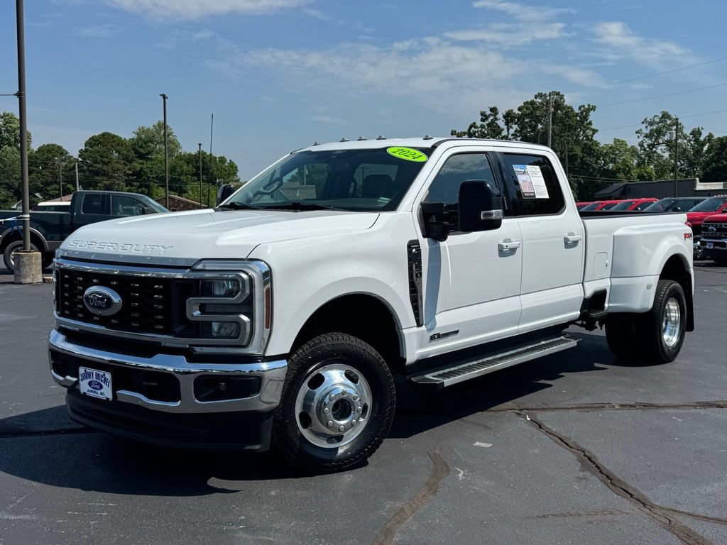 Certified 2024 Ford F350 Lariat w/ FX4 Off-Road Package AWD/4WD image 29
