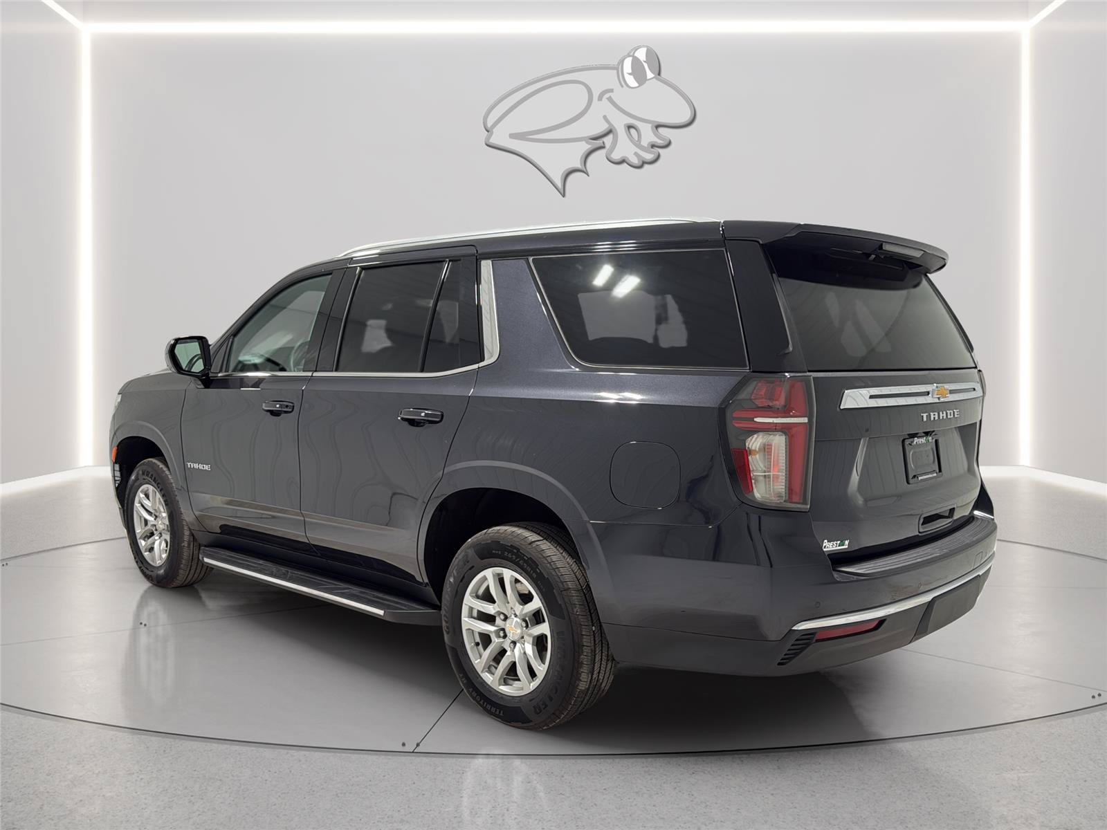 Used 2023 Chevrolet Tahoe LS AWD/4WD image 3
