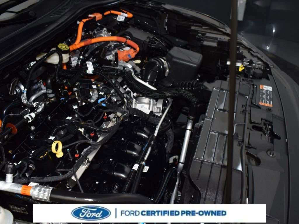 Certified 2024 Ford Escape SE image 18