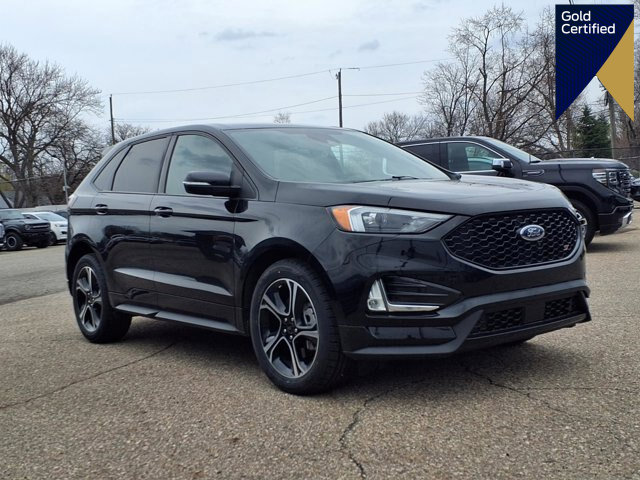 Certified 2023 Ford Edge ST image 1