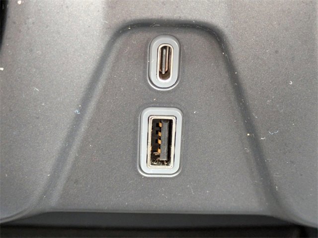 Used 2019 Chevrolet Blazer LT w/ Sun and Wheels Package image 23