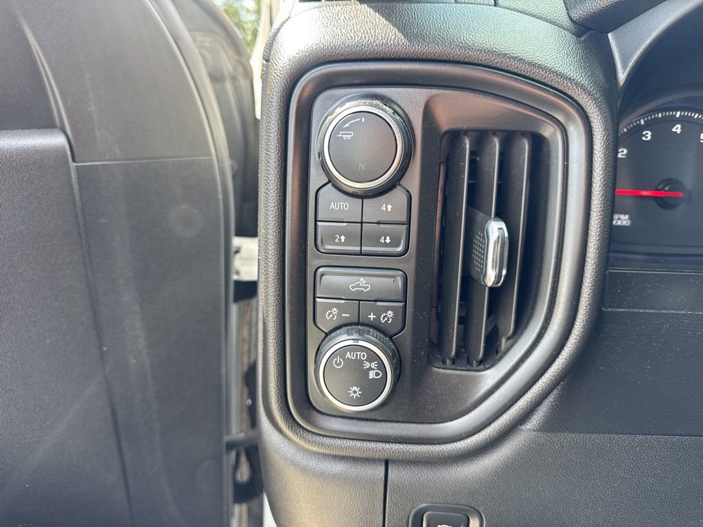 Used 2020 Chevrolet Silverado 1500 Custom Trail Boss w/ Infotainment Package image 24