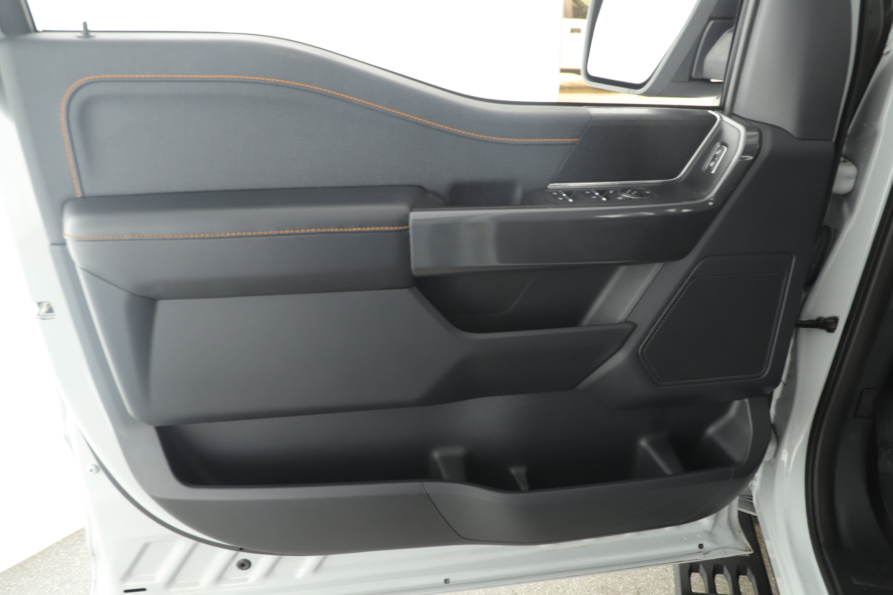 Certified 2023 Ford F150 Tremor w/ Trailer Tow Package image 8