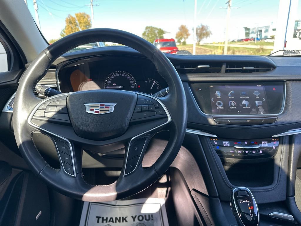Used 2017 Cadillac XT5 Premium Luxury w/ LPO, Wheel Lock Package image 5