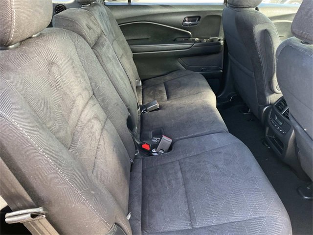 Used 2022 Honda Pilot Sport image 32