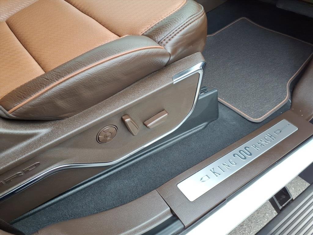 Certified 2025 Ford F450 King Ranch w/ Chrome Package image 9
